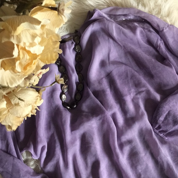 Elegant blouse - Picture 3 of 8